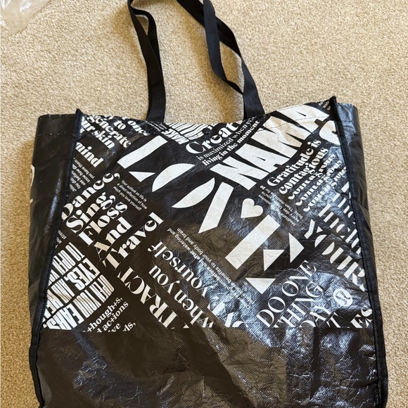 LULULEMON Large Black White Reusable Shopping Bag 16” X 13 1/2” Tote Retail Bag - Picture 8 of 12